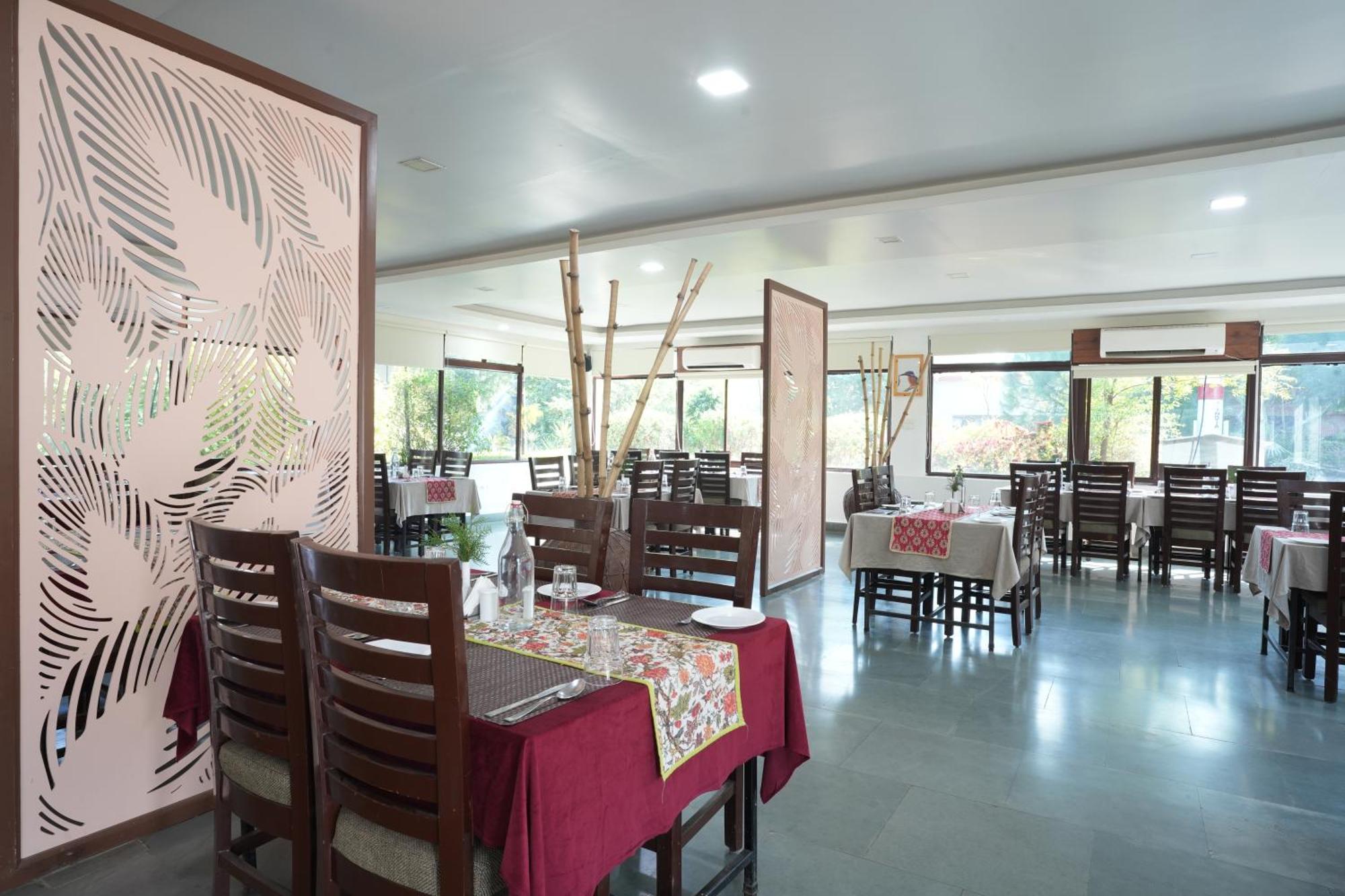 Astroport Sariska Treetop By Eight Continents Tehla ภายนอก รูปภาพ